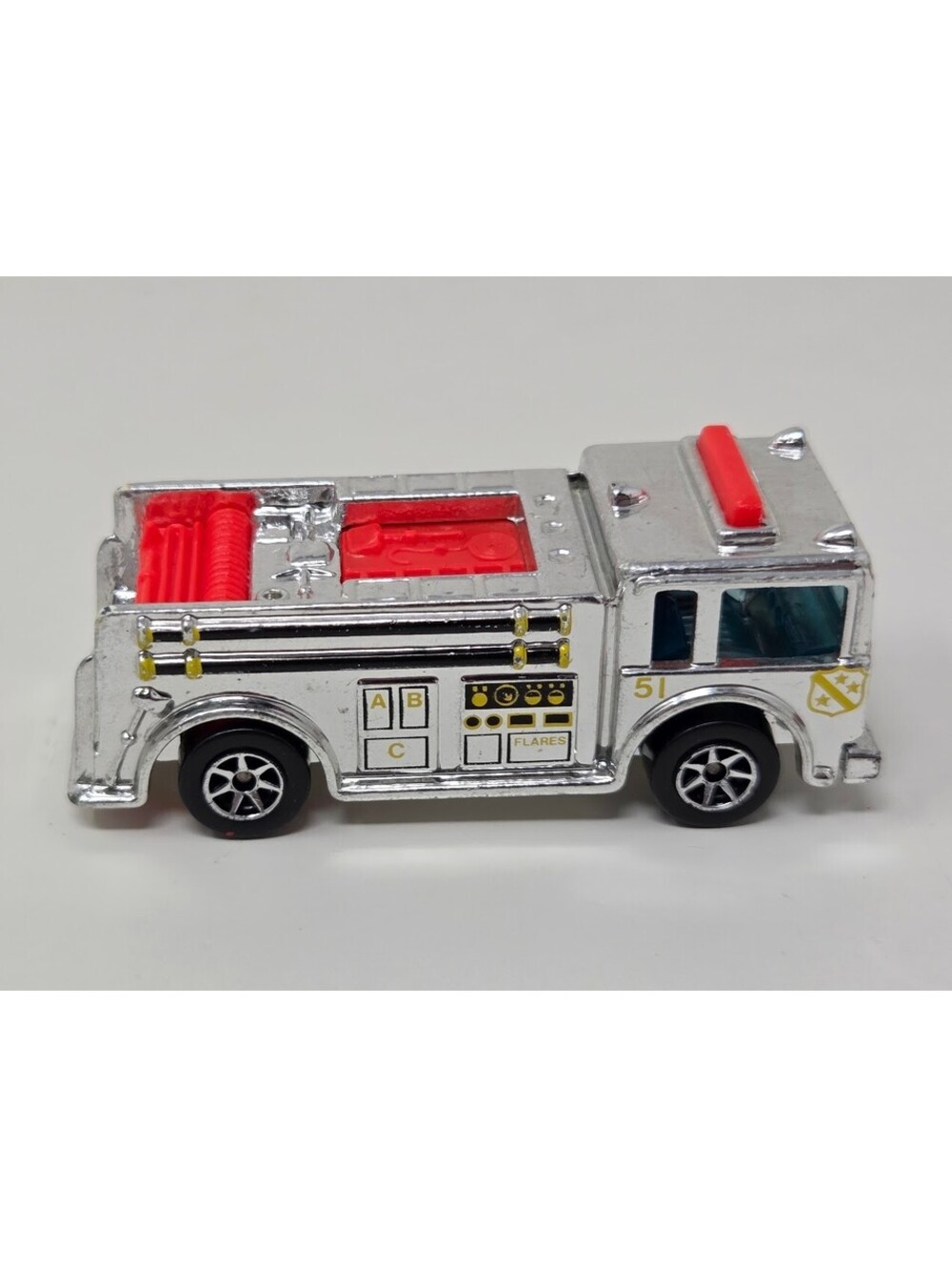 Hot Wheels 1976 Fire Eater Fire Truck Chrome Red Details Malaysia Die Cast